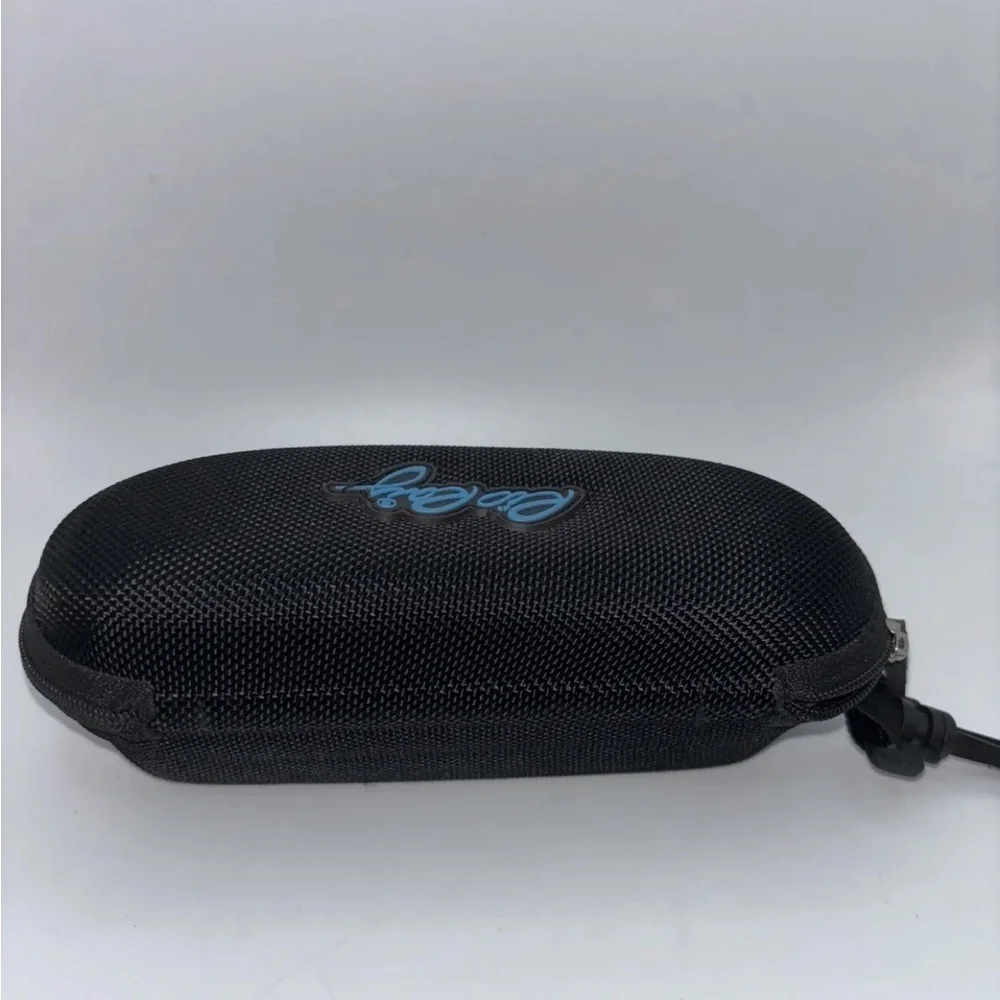 Rio Ray Seascape R 321 Polarized Sunglasses With Rio Ray Zippered Case Square - Picture 7 of 8